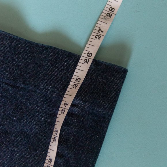 By Anthropologie The Essential Crop Flare Denim Jeans with Scarf Belt Sz US 2 - Picture 8 of 9